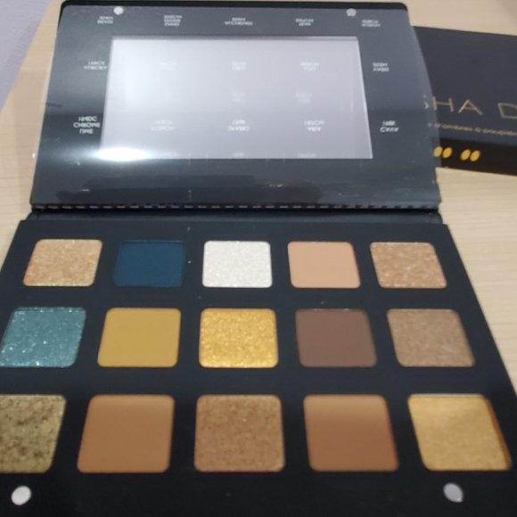 ⭐NATASHA DENONA GOLD PALETTE LE NEW IN BOX - Picture 11 of 13